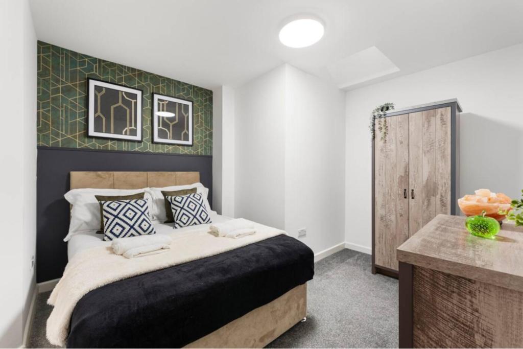 Modern Spacious Three Bedrooms With Private Garden Cardiff Kültér fotó